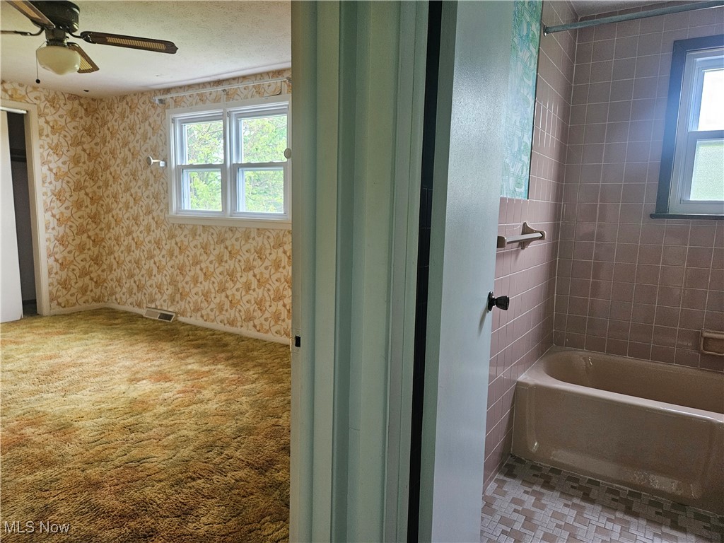 211 Richmond Road Cleveland, OH 44143 - Photo 14 of 19