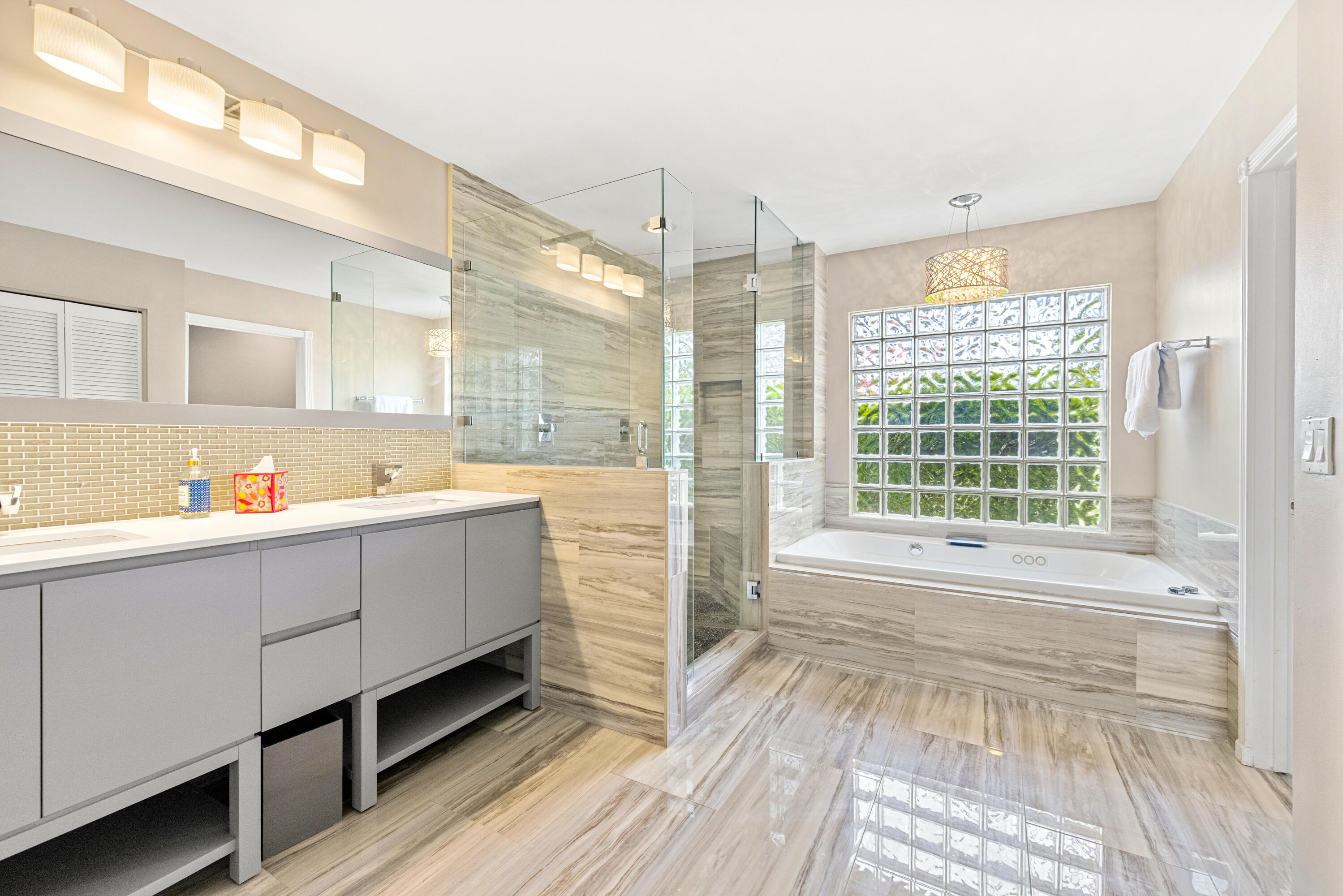 10582 Maple Chase Drive Boca Raton, FL 33498 - Photo 24 of 58 Primary bathroom