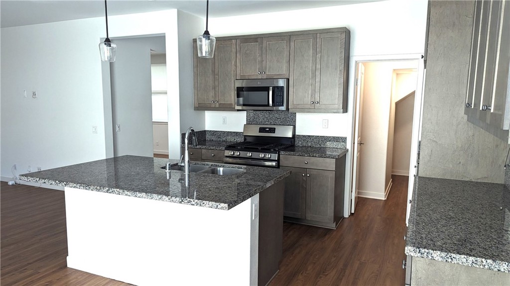 7449 Channel View Street Chino, CA 91708 - Photo 5 of 28