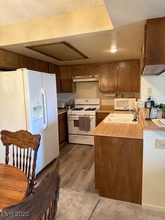 $215,000 | 3750 Desert Marina Drive, Unit 48, Laughlin, NV 89029