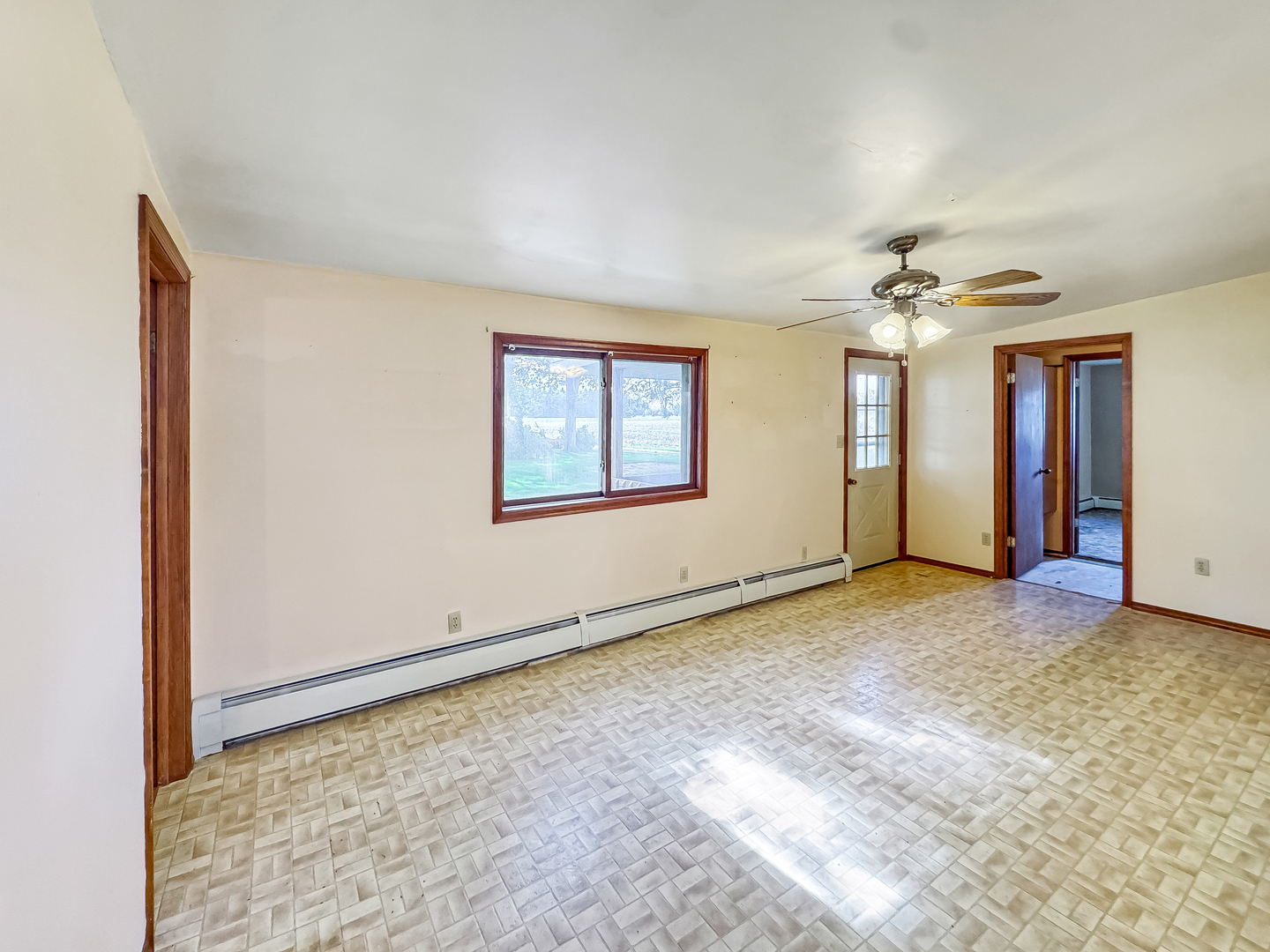 3849 East 22nd Road Serena, IL 60549 - Photo 7 of 32