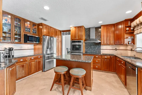 $1,399,000 | 3342 Amsterdam Avenue, Cooper City, FL 33026