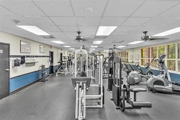 $1,399,000 | 3342 Amsterdam Avenue, Cooper City, FL 33026