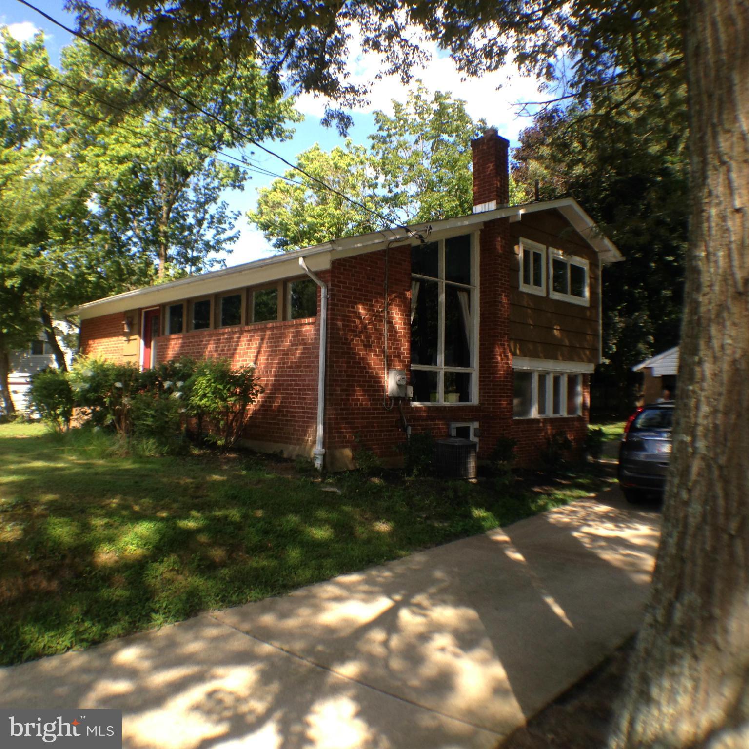 102 South Haven Road Annapolis, MD 21401 - Photo 1 of 23 Exterior (Front)