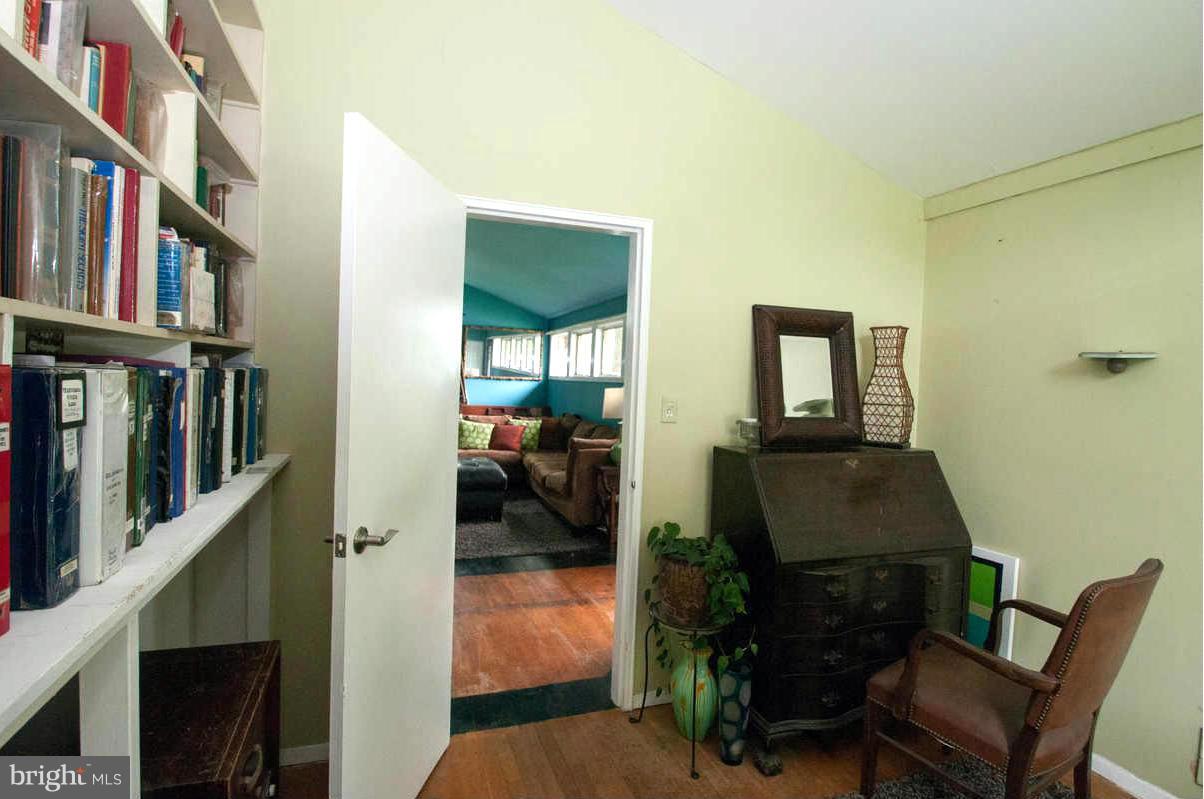 102 South Haven Road Annapolis, MD 21401 - Photo 15 of 23 Bedroom