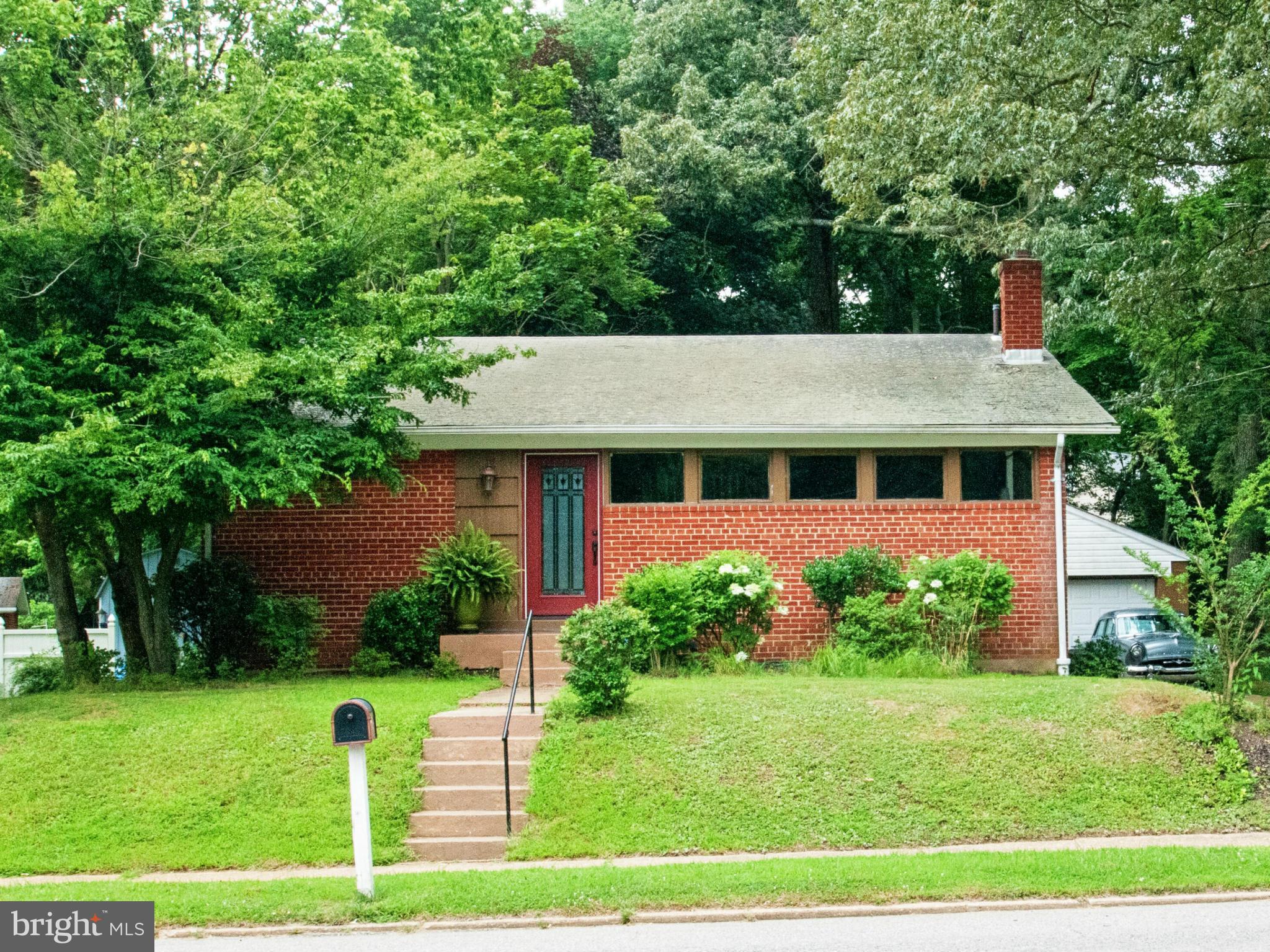 102 South Haven Road Annapolis, MD 21401 - Photo 19 of 23 Exterior (Front)