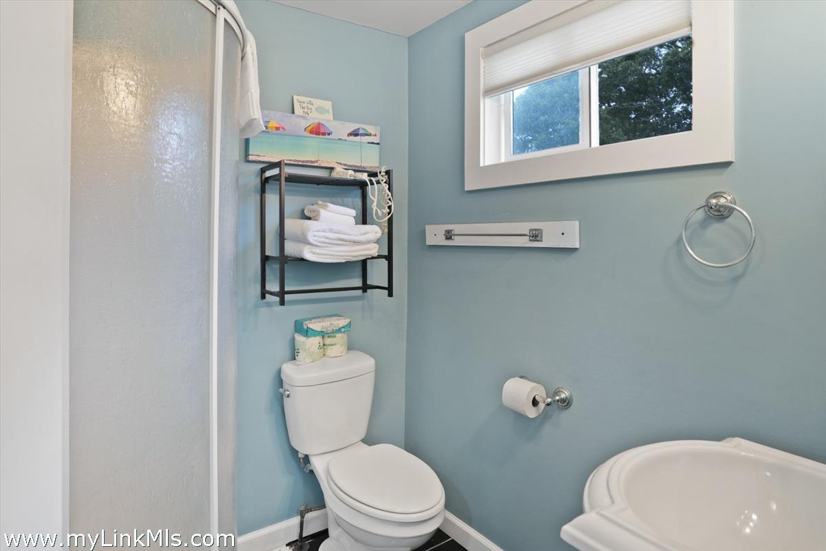 27 Island Inn Road, Unit 7C Oak Bluffs, MA 02557 - Photo 7 of 11 Gallery Image 7