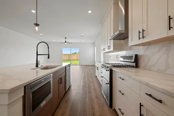 $384,900 | 1808 Drover Lane, Rosenberg, TX 77471