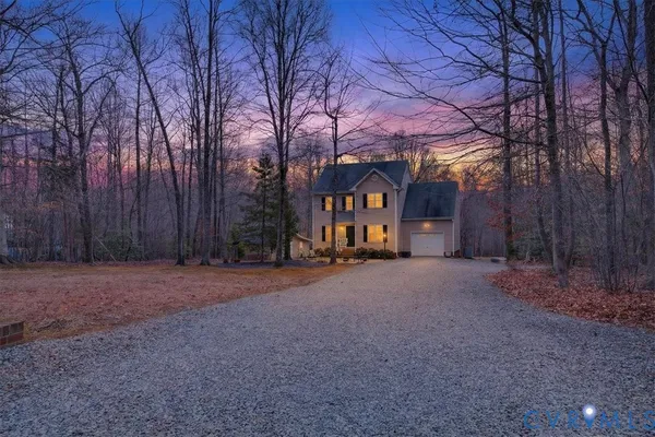 $474,999 | 297 Castle Park Lane, Mineral, VA 23117
