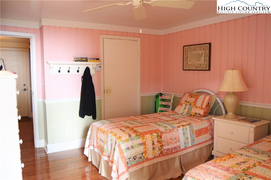 109 North Pinnacle Ridge Road, Unit 14 Beech Mountain, NC 28604 - Photo 11 of 19 Gallery Image 11