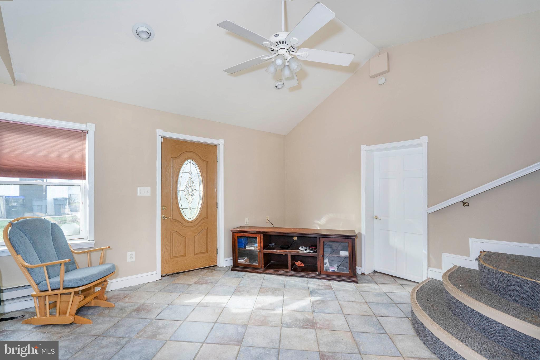 337 Ruth Avenue Aston, PA 19014 - Photo 16 of 31 Sunroom addition/ side entrance