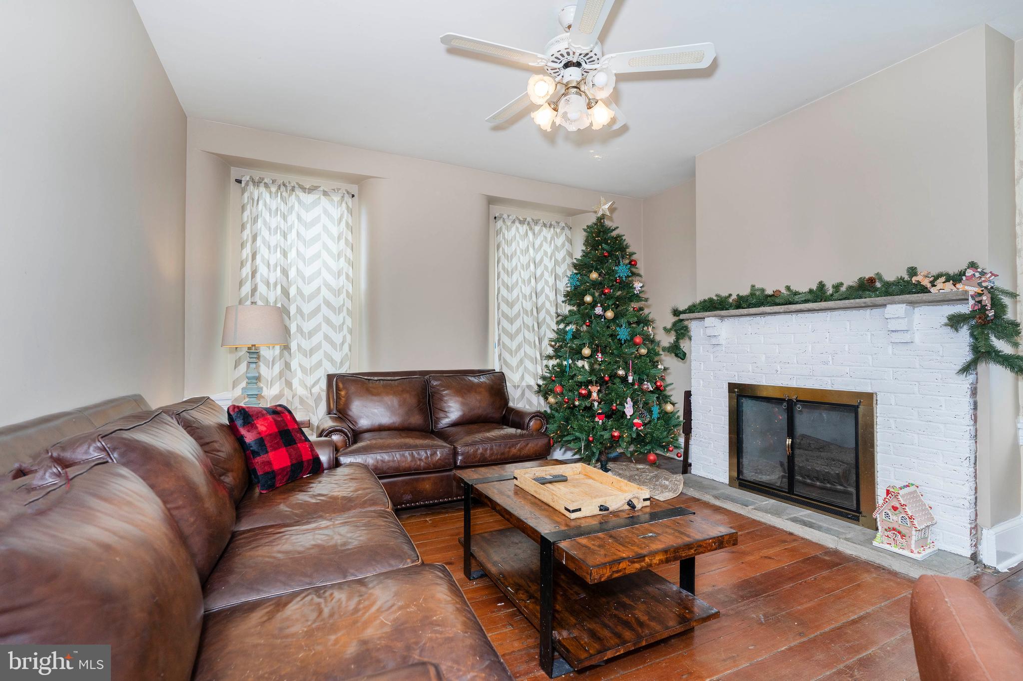 337 Ruth Avenue Aston, PA 19014 - Photo 6 of 31 Formal living room with fireplace
