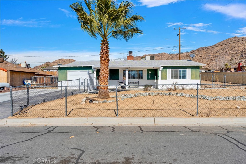 23890 Guajome Road Apple Valley, CA 92307 - Photo 1 of 1 Gallery Image 1