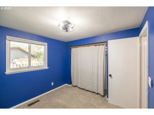 $460,000 | 317 Vincent Street, Philomath, OR 97370