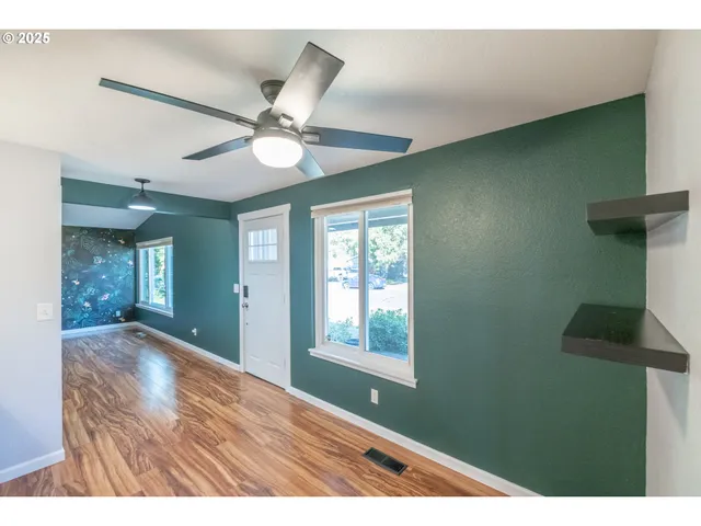 $460,000 | 317 Vincent Street, Philomath, OR 97370