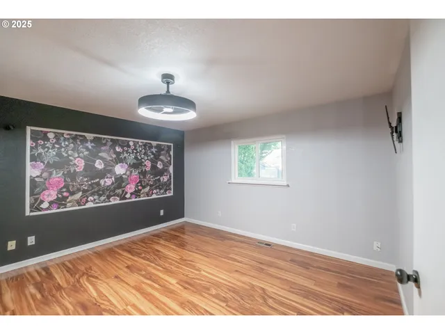 $460,000 | 317 Vincent Street, Philomath, OR 97370