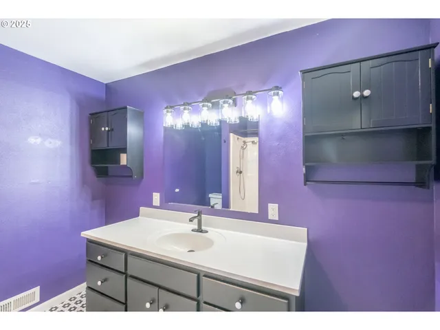 $460,000 | 317 Vincent Street, Philomath, OR 97370