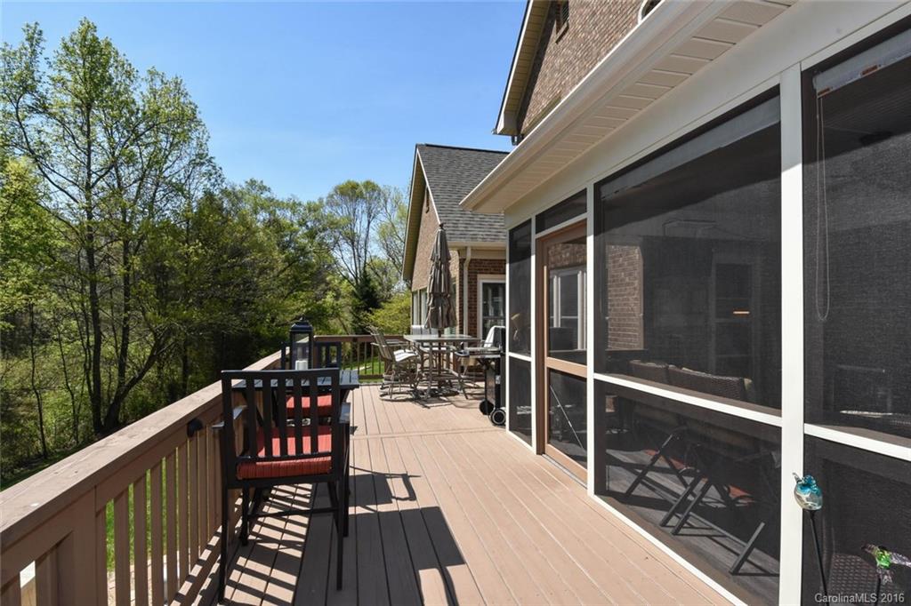 395 South Downs Way Fort Mill, SC 29708 - Photo 3 of 24