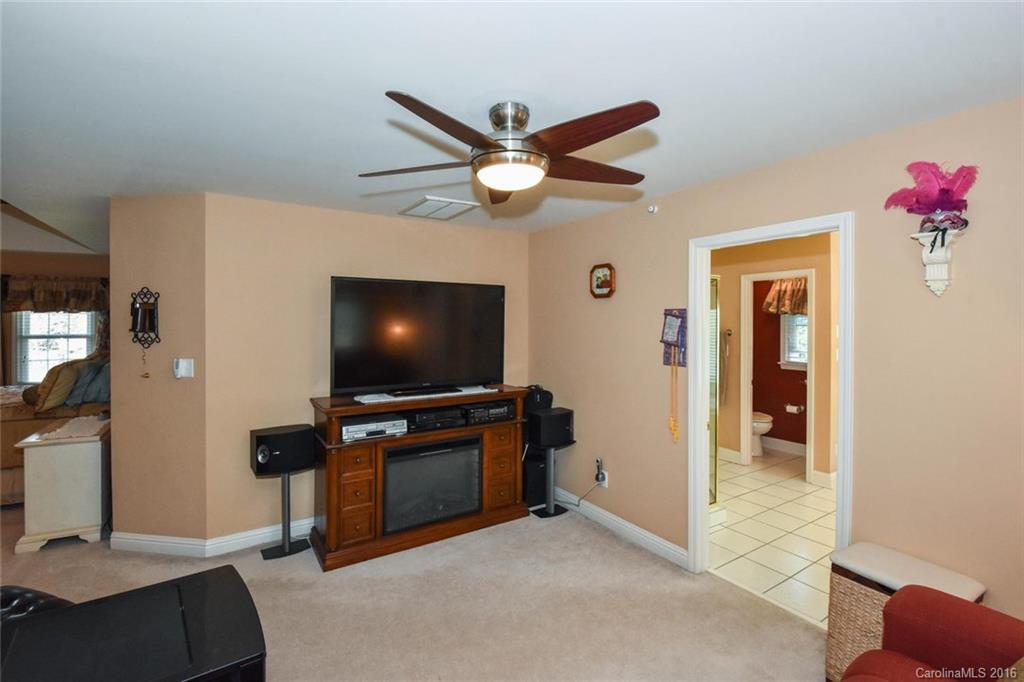 395 South Downs Way Fort Mill, SC 29708 - Photo 22 of 24