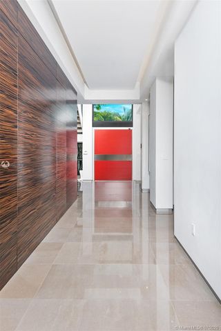 $5,350,000 | 364 Golden Beach Drive, Golden Beach, FL 33160