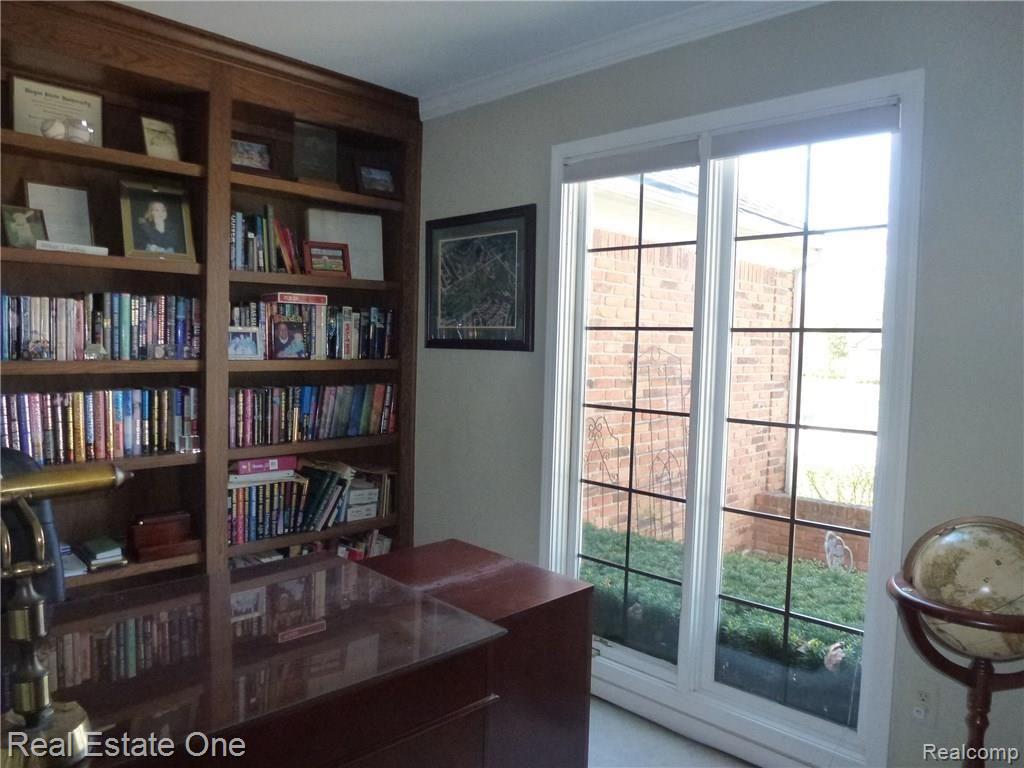 3536 Holiday Court Rochester Hills, MI 48306 - Photo 20 of 63