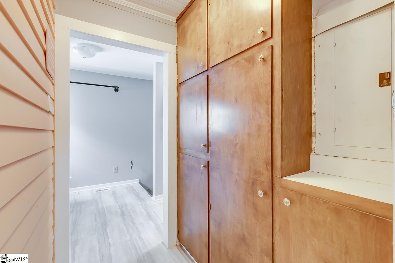 13 Perry Road Greenville, SC 29609 - Photo 20 of 35 Gallery Image 20