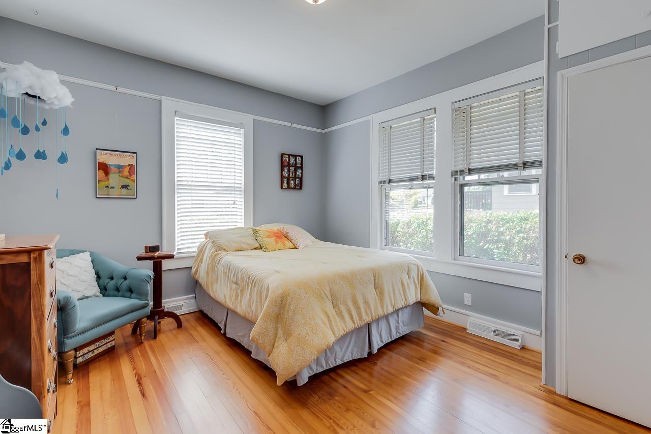13 Perry Road Greenville, SC 29609 - Photo 27 of 35 Gallery Image 27