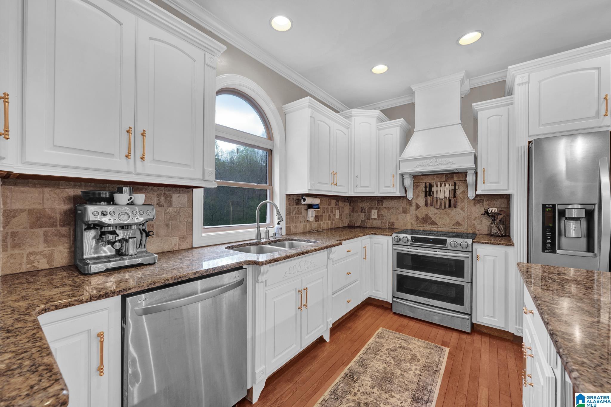 258 Valleyview Drive Jasper, AL 35504 - Photo 17 of 74