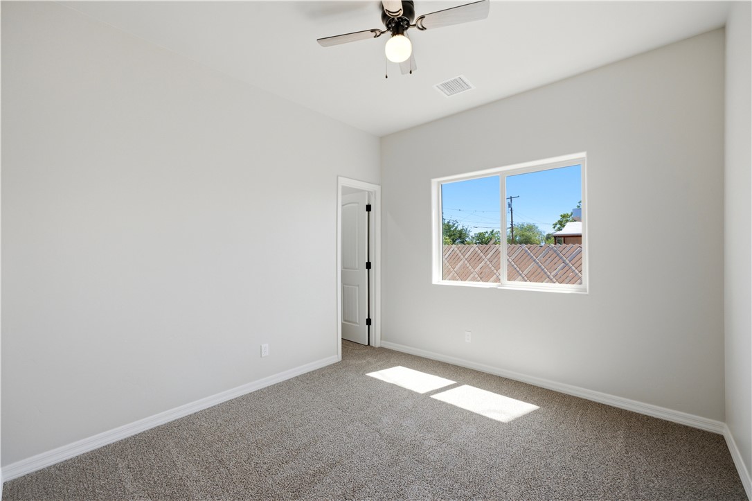 3143 Lass Avenue Kingman, AZ 86409 - Photo 31 of 32