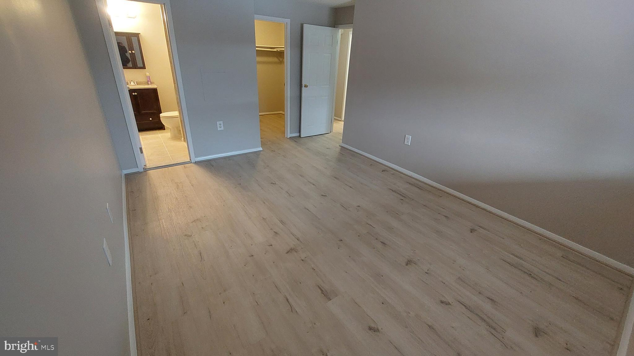 18622 Walkers Choice Road, Unit 6 Montgomery Village, MD 20886 - Photo 25 of 37 Owner Suite 7