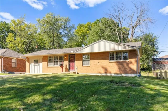 $209,950 | 13616 East 41st Terrace South, Independence, MO 64055