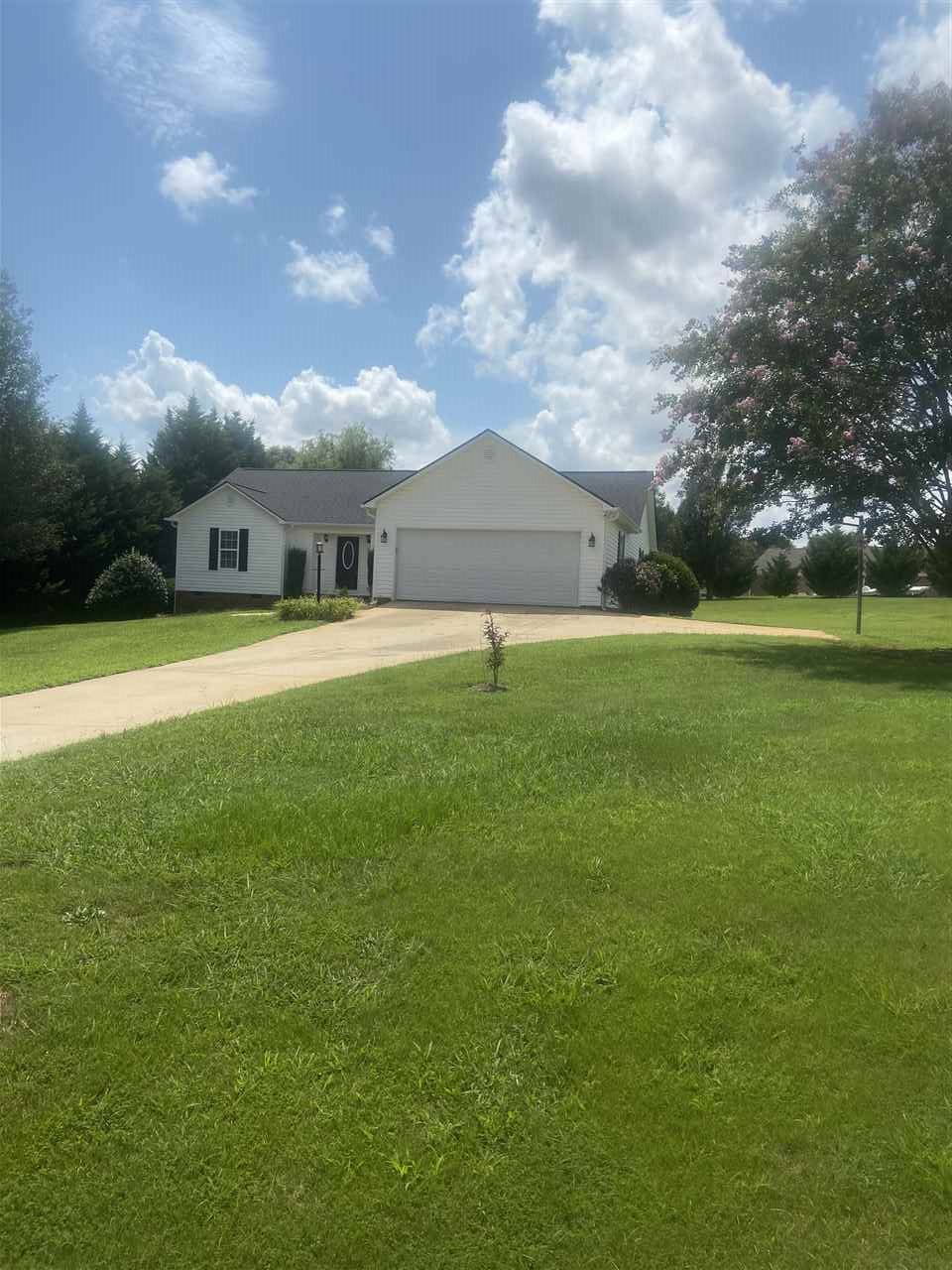 144 Barley Mill Road Moore, SC 29369 - Photo 1 of 23 Gallery Image 1