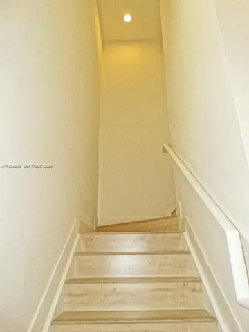 $4,200 | 754 Northeast 191st Terrace, Miami, FL 33179