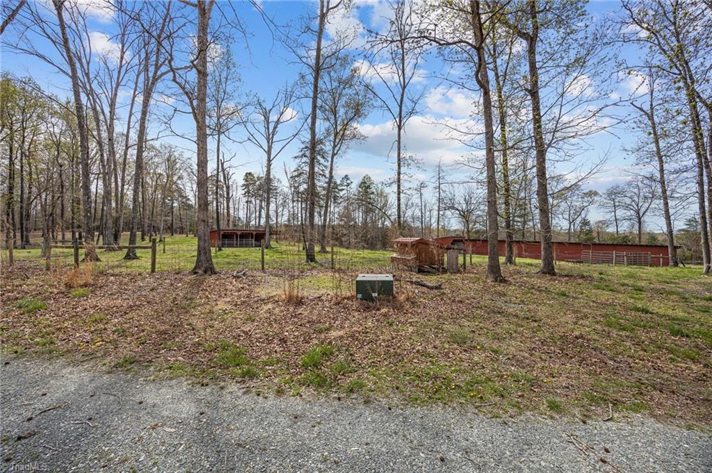 6955 Garrett Store Road Liberty, NC 27298 - Photo 34 of 42
