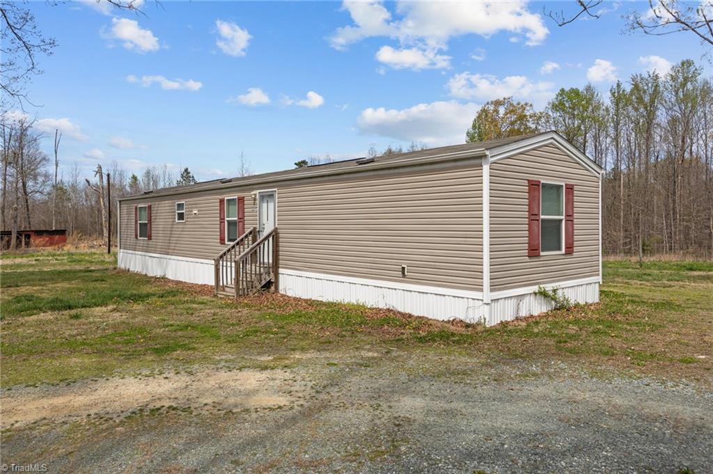 6955 Garrett Store Road Liberty, NC 27298 - Photo 36 of 42