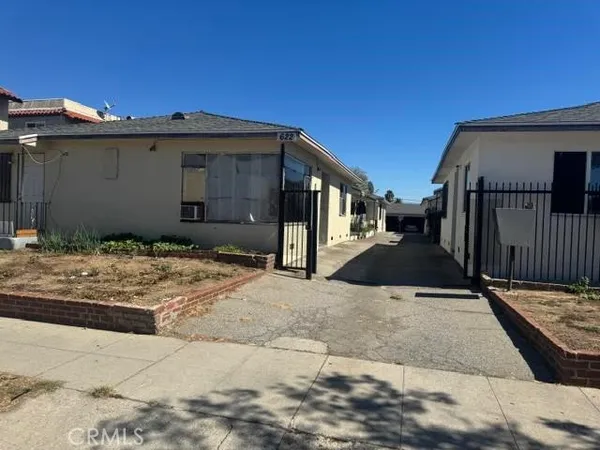 $1,820 | 622 North Alhambra Avenue, Unit C, Monterey Park, CA 91755