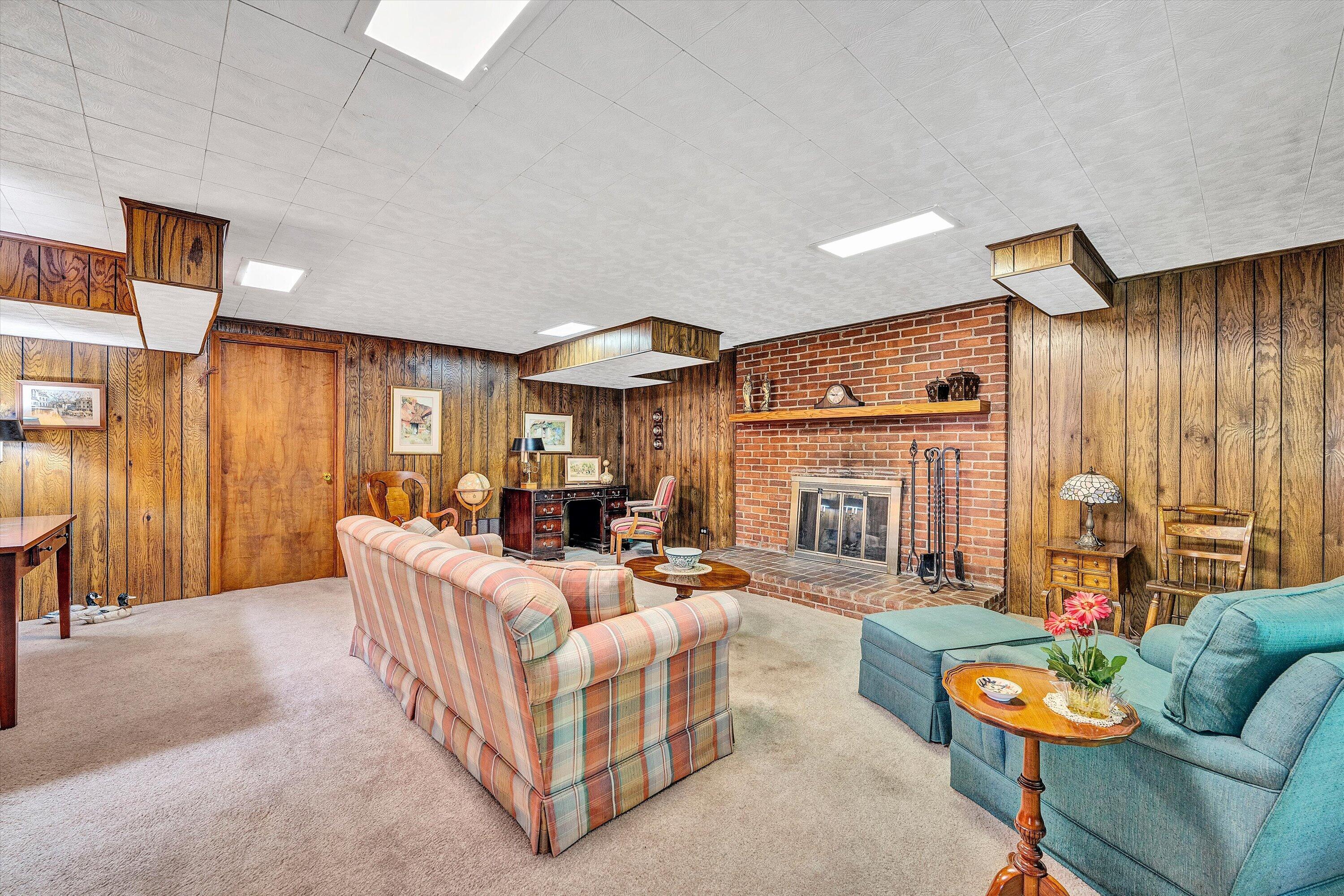 1307 Valley View Road Martinsville, VA 24112 - Photo 35 of 45 35-SGP-52