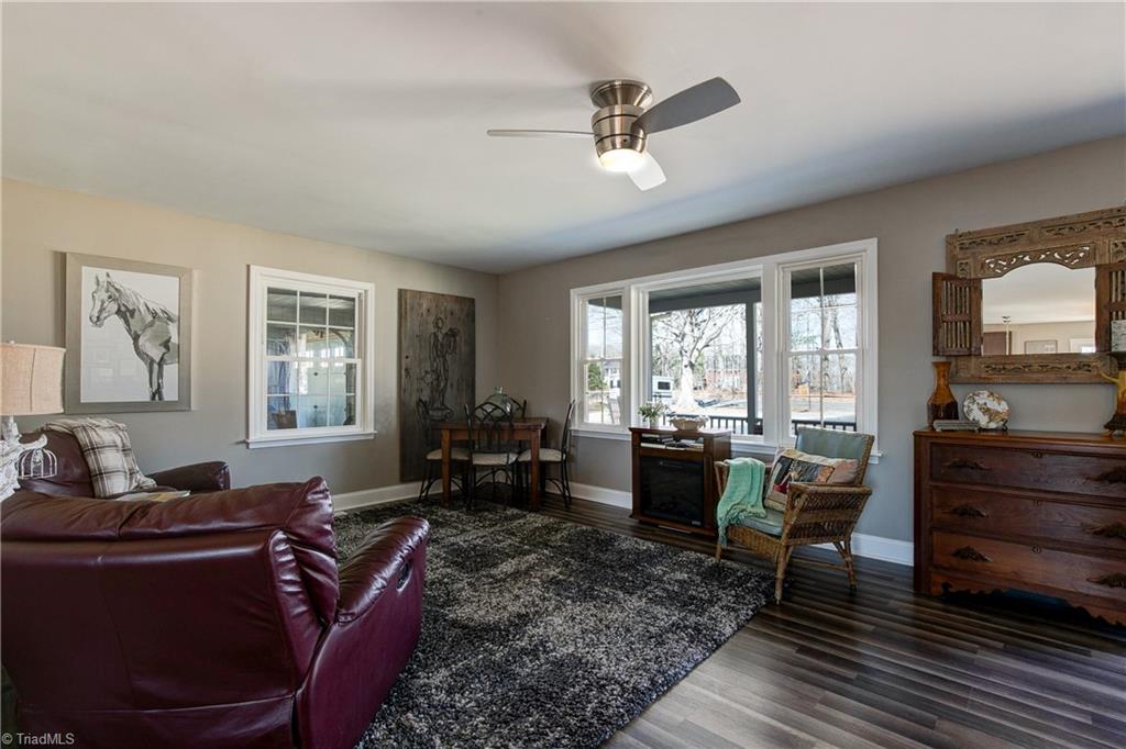 2615 Stutts Road Asheboro, NC 27205 - Photo 21 of 43 Living space with lots of light from the large picture window