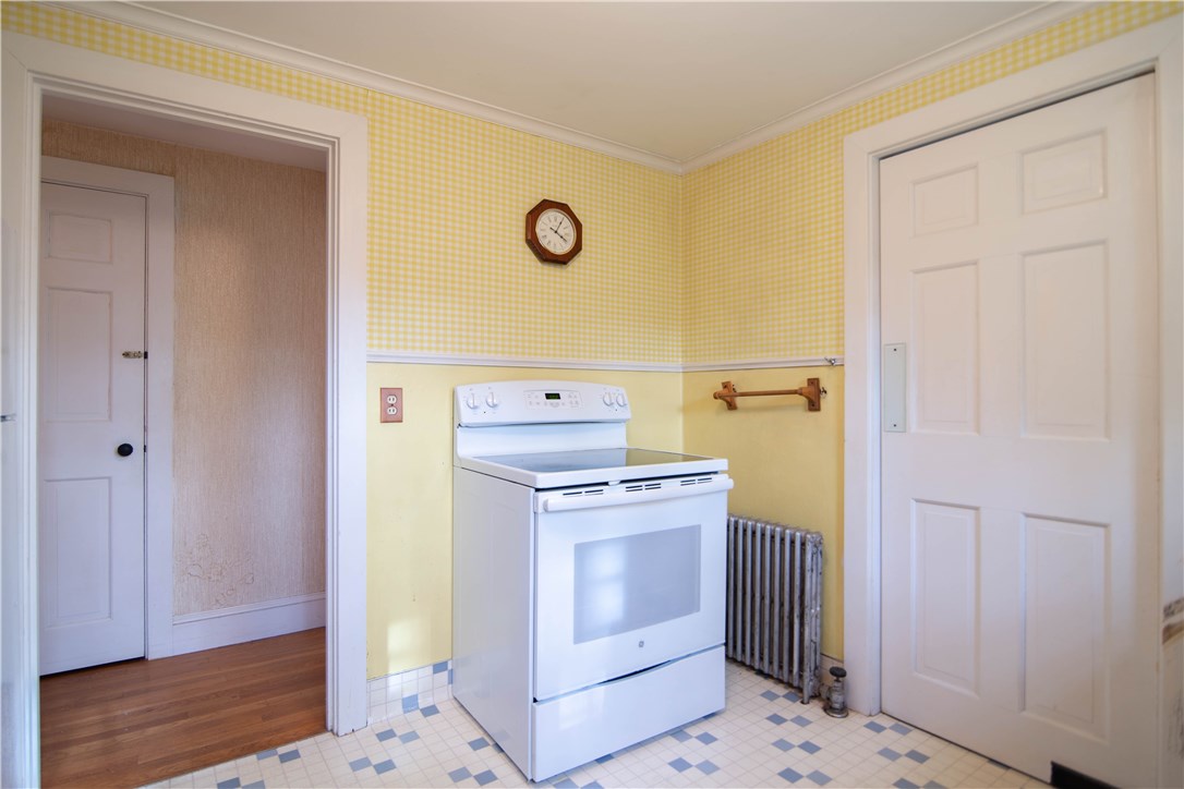 29 Westfield Road Warwick, RI 02888 - Photo 11 of 31 Gallery Image 11