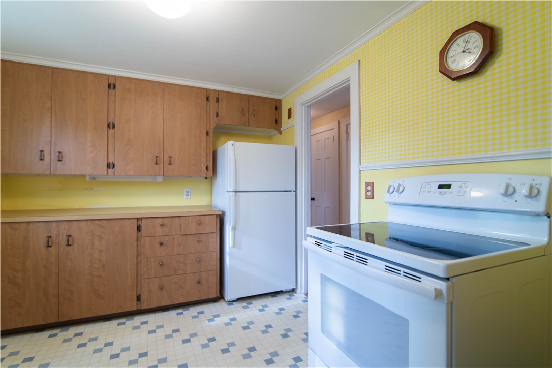 29 Westfield Road Warwick, RI 02888 - Photo 12 of 31 Gallery Image 12