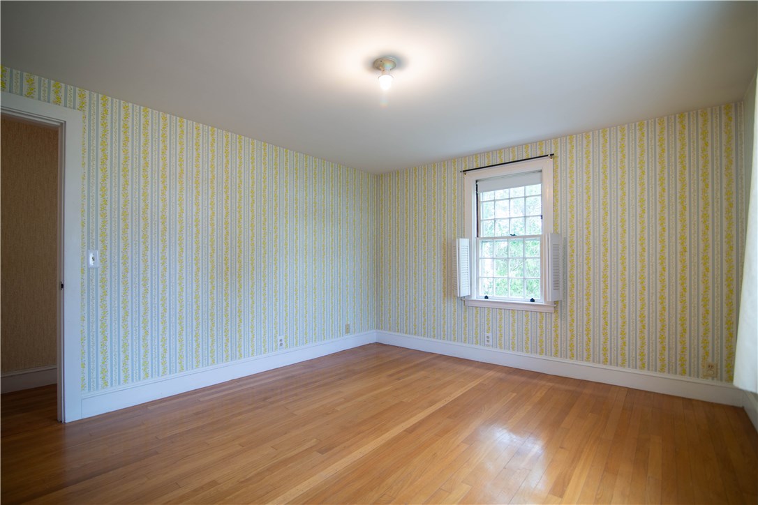 29 Westfield Road Warwick, RI 02888 - Photo 16 of 31 Gallery Image 16