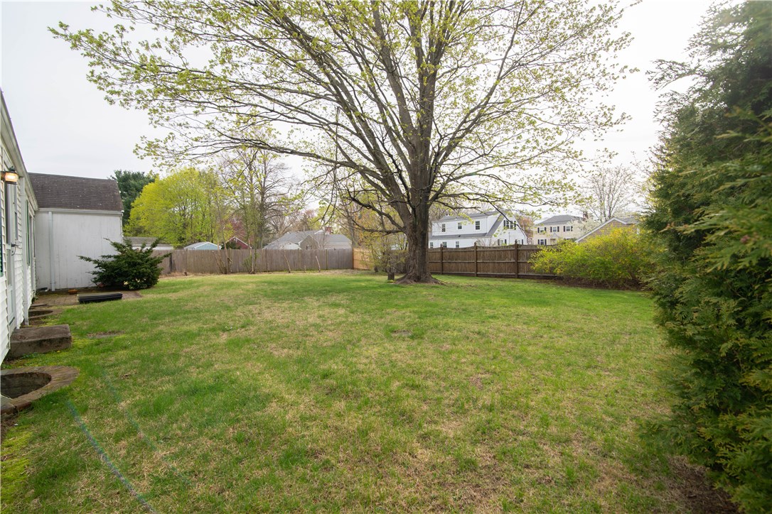 29 Westfield Road Warwick, RI 02888 - Photo 29 of 31 Gallery Image 29