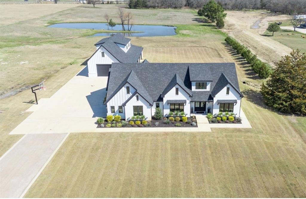 6724 Clearwater Ranch Road Wills Point, TX 75169 - Photo 1 of 38