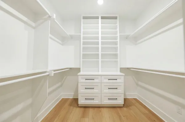 $1,099,000 | 6724 Clearwater Ranch Road, Wills Point, TX 75169