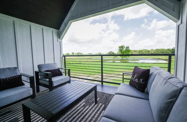 $1,099,000 | 6724 Clearwater Ranch Road, Wills Point, TX 75169