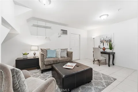 $739,000 | 26 Montana Del Lago Drive, Rancho Santa Margarita, CA 92688