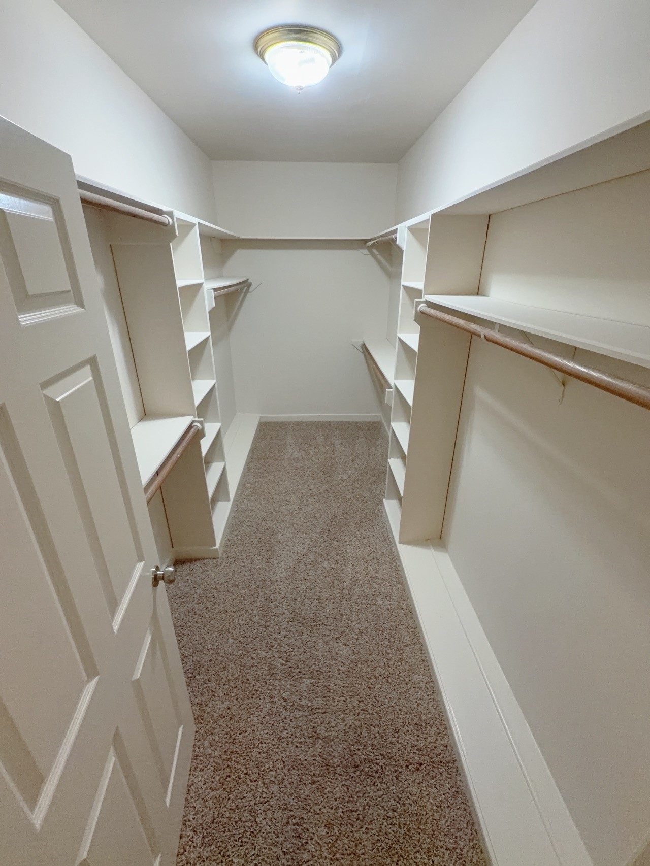 11840 Taylorcrest Road Houston, TX 77024 - Photo 7 of 16 Gallery Image 7