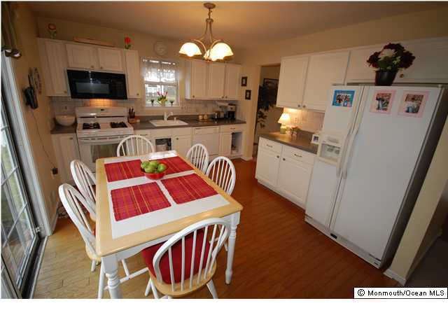 37 Bryce Canyon Road Howell, NJ 07731 - Photo 3 of 3 Additional Photo
