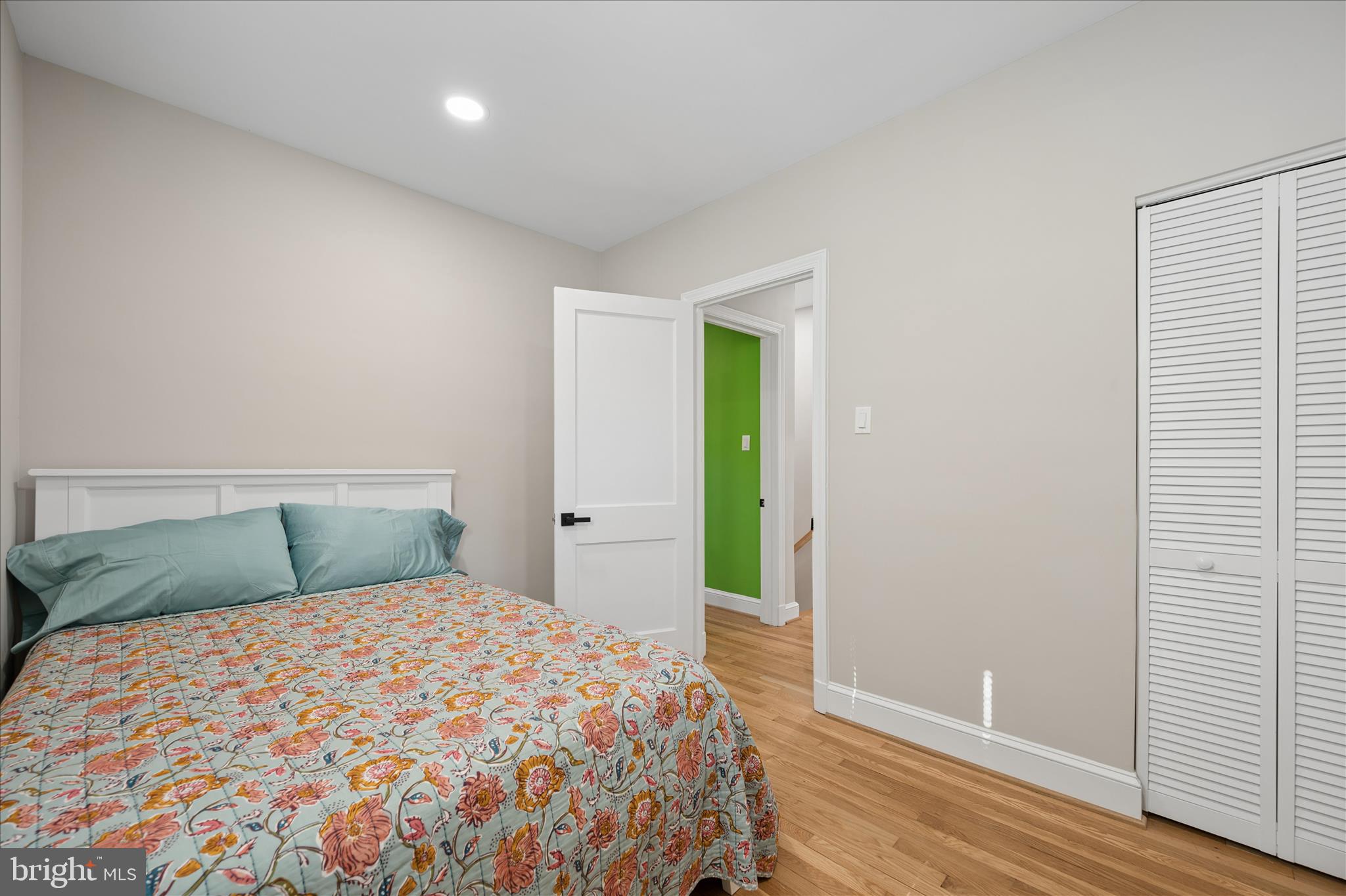 1515 Dennis Avenue Silver Spring, MD 20902 - Photo 28 of 65 Bedroom 3