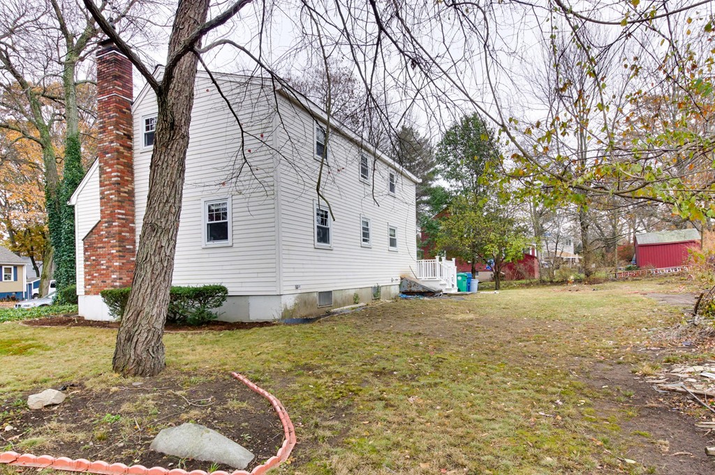 14 Dearborn Road Burlington, MA 01803 - Photo 2 of 17